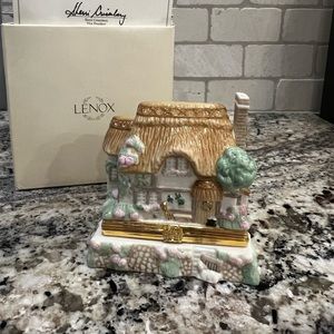 Lenox Irish Cottage Treasure Box